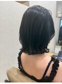 暗髪 × 外ハネボブ