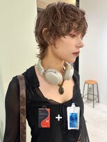 ホロ(hollo)&nbsp;ショートウルフパーマレイヤーボブパーマ