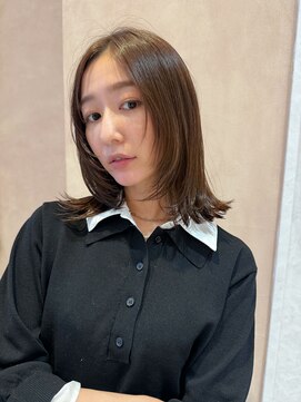 オン キャナルシティ博多前店(on) 【晴音】ミディアムレイヤー/チョコレートブラウン/30代