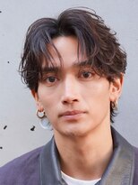 フィフス 大分(fifth)&nbsp;大分フェザーパーマメンズカットラウンドマッシュセンターパート