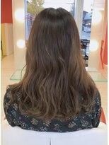 エムアンドエム(M&M)&nbsp;グラデーショングレージュ