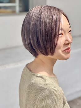 ニコ(Nico.)の写真/【JR元町駅/徒歩3分】隣との間隔が広く、プライベート感を楽しむ少人数制サロン*ハイキャリアStylistが担当