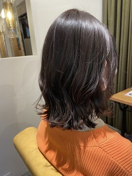 ムーン(moon) #ミディアムヘア #ショコラベージュ #ボブルフ #ベビーバング