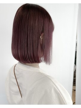 プラグ バイ ネオリーブ(plug by neolive) ピンクブラウン☆美髪/ネビージュ/こなれミディ