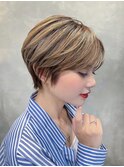 大人ショートヘア前髪なし かっこいい丸顔面長ハチ張り絶壁K0706