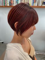 ハク アトリエ(HaKU atelier)&nbsp;前下がり大人ショートボブローライトインナーカラー