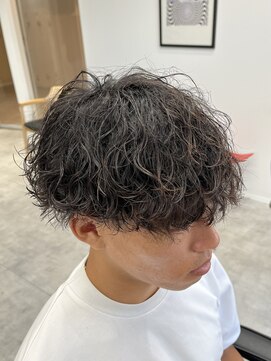 ラヴィズムバイフィフス(LUVISM by fifth) 波巻きパーマツイストスパイラルパーマメンズ万代新潟駅