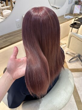 ラビス 池袋(Lovis) ワンレン/ネビージュ/エクステ/小顔/インナーカラー/韓国/池袋