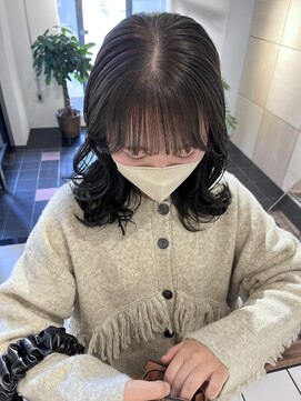 ニュア(neua) オリーブグレージュ　奈良/橿原神宮前