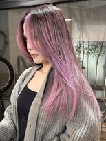 ヌエン 渋谷(NU/EN)&nbsp;春のトレンド外国人風バレイヤージュとラベンダーピンクのロング