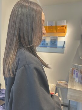 クエンチ(QUENCH) 素髪ストレート