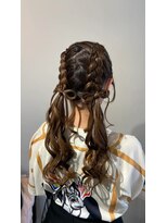 ウルー 博多店(uruu)&nbsp;【ツインスタイル】博多/博多駅/ヘアセット/早朝