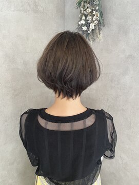 ドール 阪急高槻(DOLL) ふんわりショート
