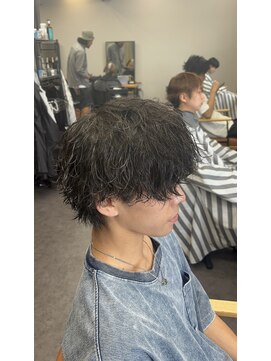 マーレ 宇部高校前店(MARE) シャドウツイスパ