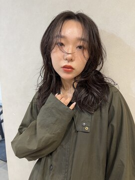 アマトラスパ(AMATORA SPA) ニュアンスパーマ×センターパート