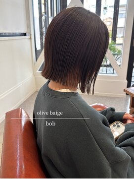 パル バイ ラベスト(Pal by lovest) オリーブベージュ×抜け感ボブ