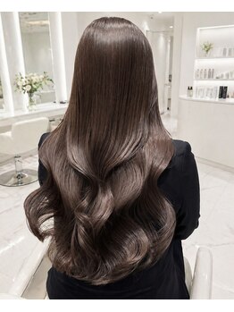エレノア 目黒店(Eleanor)の写真/髪質改善cutで美髪♪再現するのに最も大切な乾かし方・巻き方までレクチャー◎