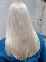 ロウル 池袋(LOWRL)&nbsp;ミルクティーブロンド/ダークブルー/デジタルパーマ/池袋