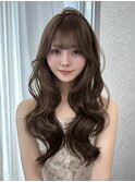 オリーブベージュ×レイヤーカット
