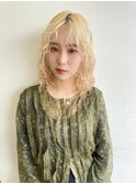 【SUN】ブロンドヘアパーマ風アレンジ yurika