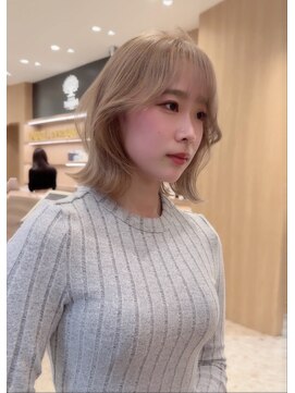 ノイズ エコル(Hair&Make NOISM ekolu ) ミルクティーベージュ×レイヤーボブ