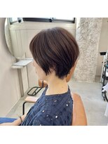 セム(sem)&nbsp;白髪ぼかしハイライト×ショートボブ