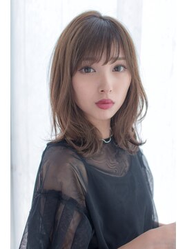 プラチナ(PLATINA) PLATINA上田の王道フェミニンミディアム#アッシュベージュ