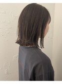切りっぱなしボブと透けカラー