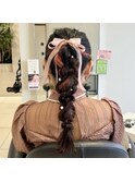 インナーカラー×編み込みポニー