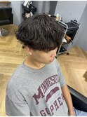 波巻きツイストスパイラルパーマツーブロック刈り上げ