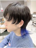 ウルフカット/インナーカラーブルーカラー/黒髪