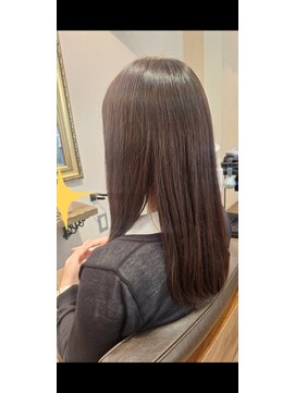 クララデアンシュシュ(Kurara de UN CHOU CHOU) サラツヤストレート