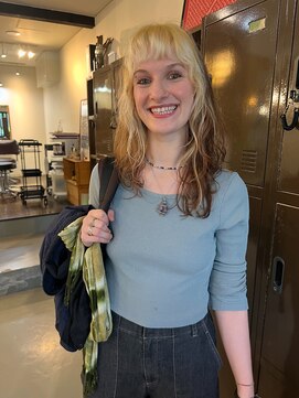 サルーン(SALOON) ハイトーンカラー