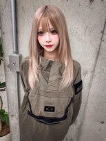 キオクエコ(KIOX eko) ホワイトベージュ/リタッチ/レイヤーカット/ハイトーン/髪質改善