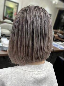 【ルーゼン】～グレーバレイヤージュ～