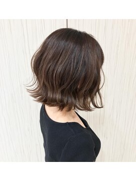 シュガーヘアメイク(Sugar hair make) 外ハネ柔らかボブ（小手指店）