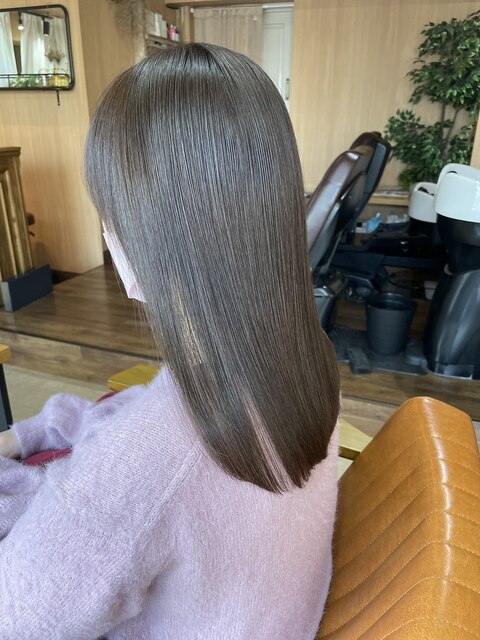 ☆　艶gamiストレートヘアー　☆　