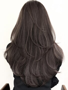 ジル ブラン 福岡(JIL BLAN) ハイライトレイヤーカットショートボブイルミナカラー天神大名