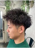 MEN’S HAIR/ブルーブラック/フェザーパーマ/ハイライト