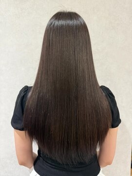 ハイパー(HYPER) "ツヤ"のある髪はそれだけで印象が-○歳！