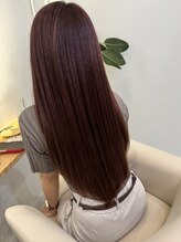 【トレンドカラー】今っぽく見える理由は、”色”より”質感”