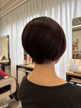 ウイ バイ ファースト 北四番丁店(u'i by first) ボルドールビー×コンパクトショート