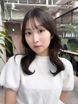 アルバム 新宿(ALBUM SHINJUKU) 前髪カット大人ガーリー 顔周りレイヤーくびれミディ_F21363