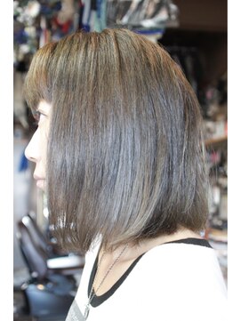 オーバーキャプテンネイキッド(OVER CAPTAIN NAKED) ダブルカラーでダークグレーのグラデーションに挑戦