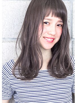ヘアサロン ガリカ 表参道(hair salon Gallica) 《 SAKI 》 ツヤ × グレージュ ☆ オン眉ひし形シルエット☆