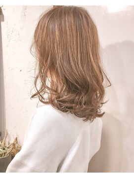 ヘアーアンドアトリエ マール(Hair&Atelier Marl) 【Marlお客様スタイル】オレンジベージュの無造作ロブ♪