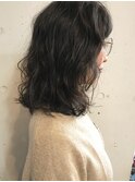 クシュっとくせ毛風冬のウェーブスタイル