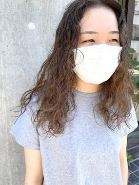 ウィンビ サウーティ(Wimbi Sauti) 西海岸風グラデーション