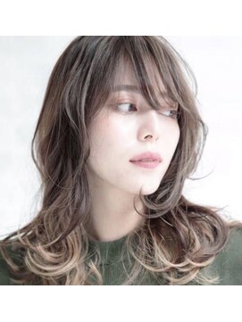 ルルディ バイ アフロディーテ銀座(luludi by APHRODITE) 黒髪/グレーベージュ/レイヤーロング/前髪パーマ/銀座