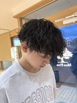 モントゥリー(Mon tree) マッシュ×ツイストスパイラルパーマ